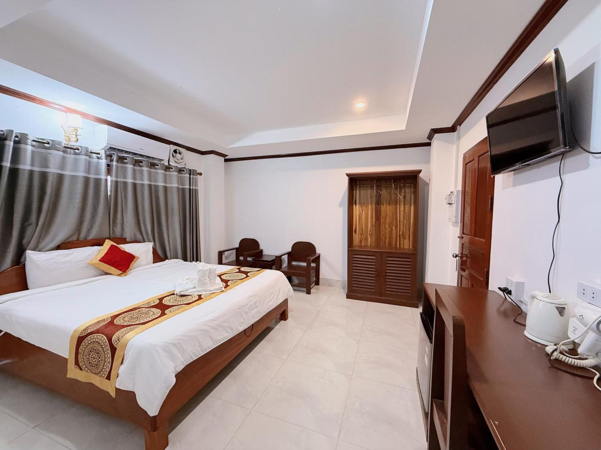 Vangvieng Sisavang Mountain View Hotel Vang Vieng Exterior foto